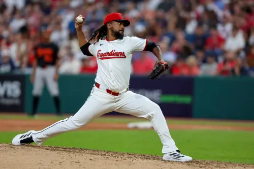 MLB／涉賭案持續調查！克拉塞、歐提茲無限期休假　本季回歸無望
