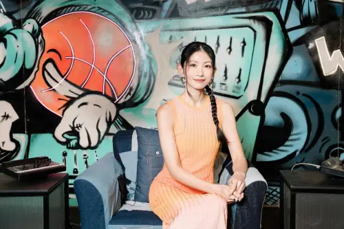 ▲《大學聲》導師李千娜自曝校花級舊照掀全場驚呼。（圖／踢帕娛樂）