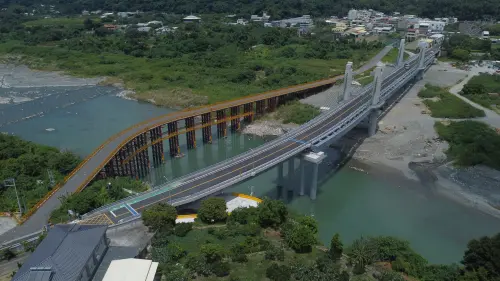 台中東勢埤豐橋完工通車 盧秀燕：帶動山城經濟觀光發展

