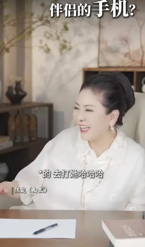 ▲陳嵐自爆有女星向老公示好。（圖／翻攝自微博@陳嵐）