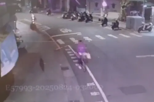 愛犬遭竊！黑狗「Michael」慘死遭拋屍基隆河　飼主痛哭崩潰
