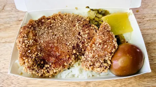 高雄阿英排骨飯飆到175元！眾炸鍋：這價格能吃牛排　業者曝內情
