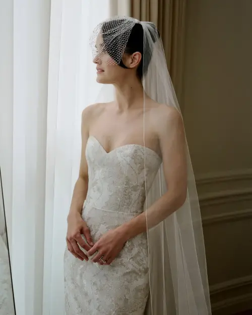 ▲克蘿伊摩蕾茲模特兒妻子凱特婚紗照曝光。（圖／翻攝自IG@chloegmoretz）