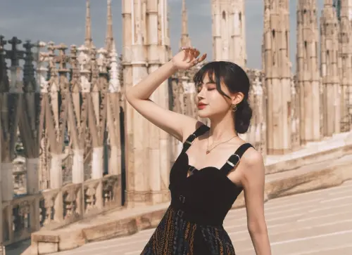 跟賴品妤比穿搭！網暗酸徐巧芯「飄市場味」　本尊現身1句嗆爆
