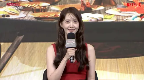 ▲潤娥（如圖）在《暴君的廚師》中飾演一名廚師，跟李彩玟有許多對手戲。（圖／Netflix提供）