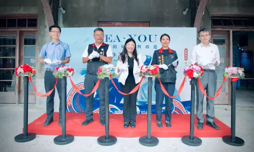 ▲巡迴展最終場在花蓮開展，今日舉行剪綵儀式，海洋保育署署長陸曉筠（中）親自到場主持。（圖／主辦單位提供)