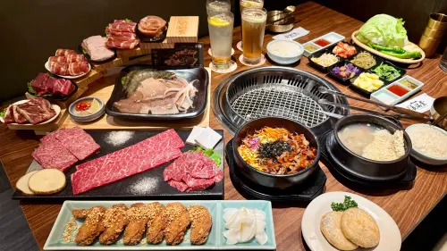 ▲豆府餐飲集團旗下韓式燒肉「姜滿堂」，用餐送「12道自助吧」涼拌小菜、生菜吃到飽，高CP值全台狂開7家店，進駐信義區Dream Plaza，饕客超嗨表示：「總算開來台北」。（圖／記者蕭涵云攝）