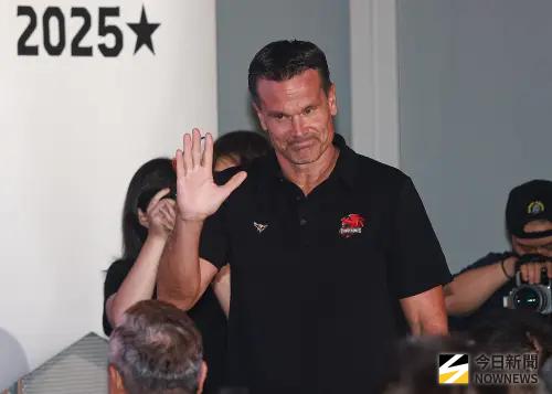 PLG／獵鷹沒半獸人照樣起飛！大勝富邦36分　主帥曝將再補大洋將
