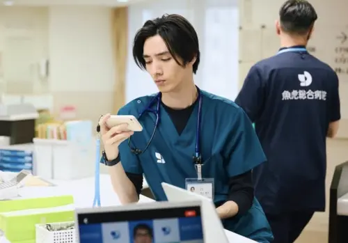 ▲松本潤主演戲劇《第19號病歷表》熱播中，參演其中的清水尋也卻被爆出吸毒，備受關注。（圖／清水尋也IG@hiroyashimizv）