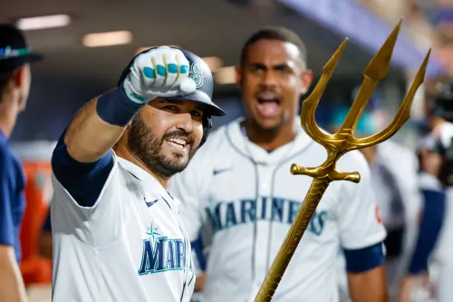 MLB／水手重砲羅利炸裂第51轟！獨居全壘打王　再1轟締造捕手歷史
