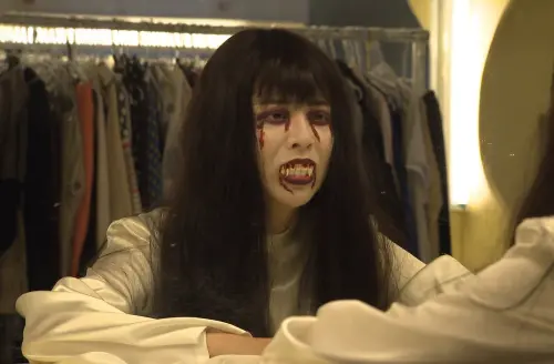 ▲蔡祥在劇中為了好友犧牲色相。（圖／台視）