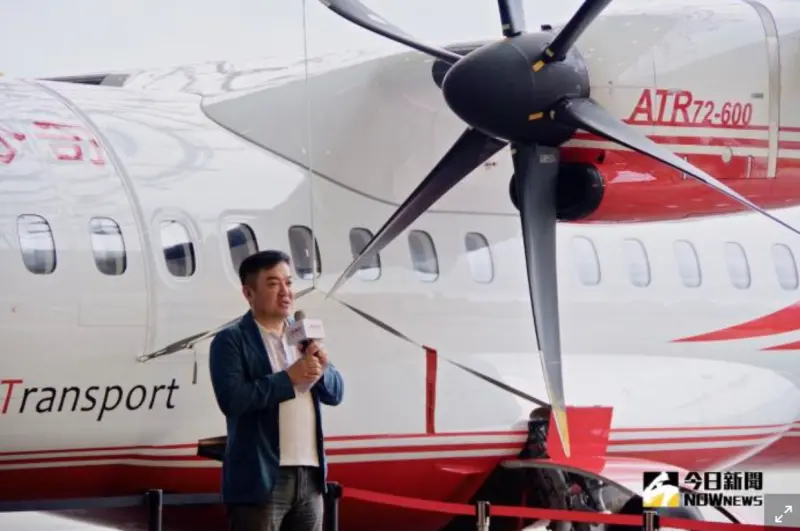 ▲前遠東航空董事長涉嫌掏空35億元，高等法院裁定指出，他提領鉅款、搬名畫到親友家，還躲避債權人，具保、科技監控不足以確保審判進行，因此裁定延長羈押2個月。（圖／記者陳致宇攝, 2019.05.29）