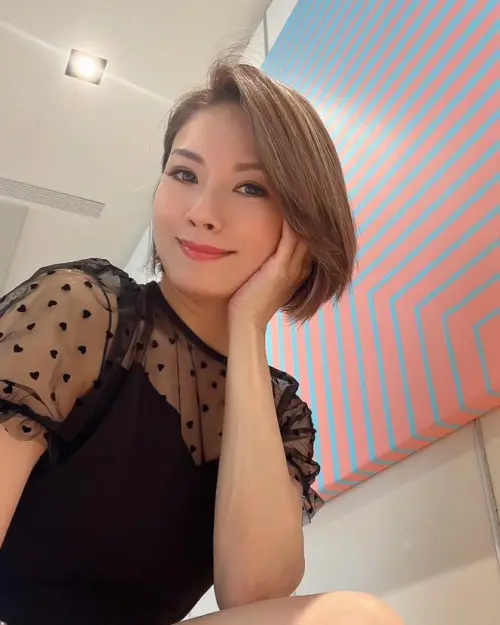 ▲林佳儀與前夫打拚多年，卻換來債務纏身。（圖／翻攝自林佳儀IG@mira_nisalin）