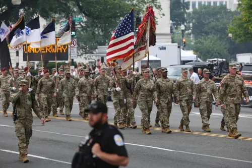 ▲美國6月舉行陸軍成軍250週年閱兵，當天也是總統川普的生日。（圖／美聯社／達志影像）