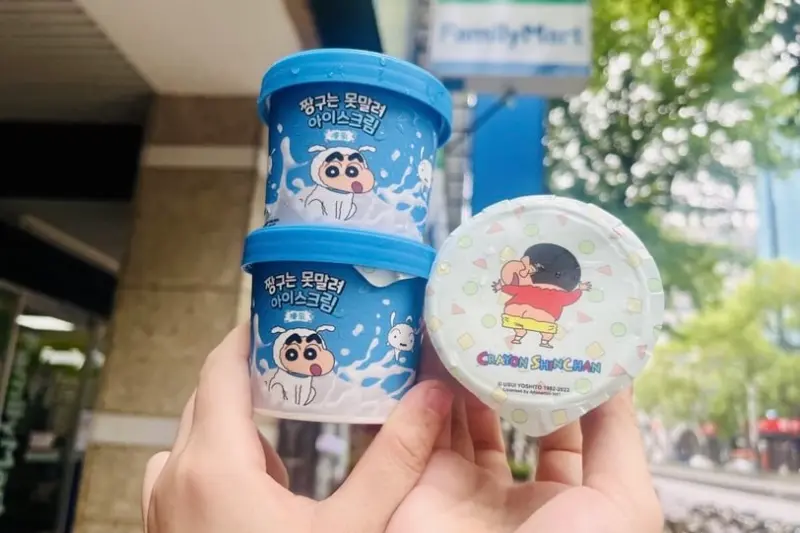 ▲全家便利商店多款冰品下殺29元，蠟筆小新煉乳冰淇淋原價89元，一口氣打3折。（圖／全家提供）