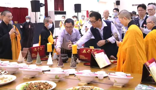 ▲台灣中油公司煉製事業部大林煉油廠舉辦中元普渡祈福法會。(圖／中油煉製部大林煉油廠提供)