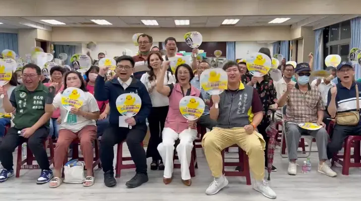 ▲ 高雄市左營、楠梓區市議員參選人黃偵琳，今（3）日與高雄市長初選參選人賴瑞隆共同舉辦市政說明會。（圖／市議員參選人黃偵琳提供）