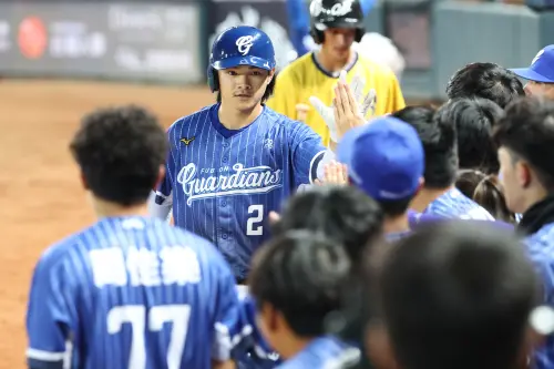 中職／鈴木駿輔7局好投、林澤彬開轟！富邦2：1退兄弟　終止8連敗
