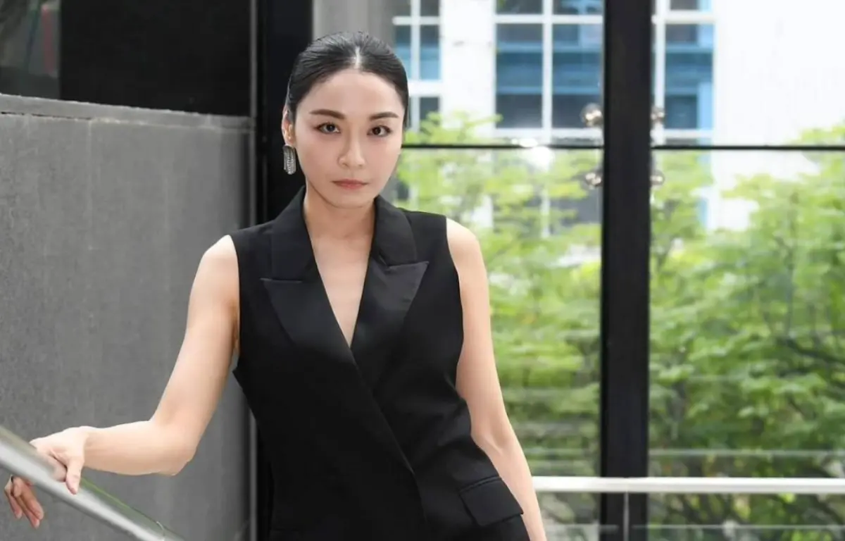 ▲江祖平（如圖）開砲演藝圈人員非首次，她過去拍戲時曾遭郭子乾賞巴掌導致內耳失衡，當時她就開嗆郭子乾不負責，拒絕與他再同台。（圖／江祖平Fans World臉書）