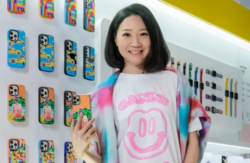 ▲曲家瑞淡出演藝圈5年，模樣幾乎與當時在《康熙》的樣子一樣，沒什麼變化。（圖／曲家瑞臉書）