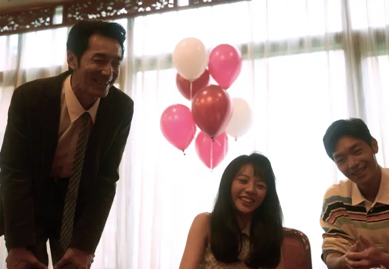 ▲木木（中）首度演電影，在《進行曲》和李李仁（左）、牧森（右）扮演一家人，坦言被李李仁的演技帶出淚水，該片全台票房賣破500萬，口碑不錯，3位鮮肉主角也增加了不少粉絲。（圖／未來進行曲提供）