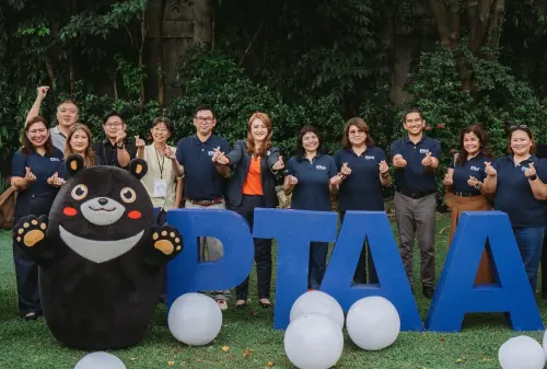 ▲ 今年高雄國際觀光隊特別以菲律賓語「Tara Na！Kaohsiung～」為行銷主軸，希望吸引菲律賓旅客「說走就走，前來高雄觀光旅遊」，積極拓展高雄在菲國觀光知名度。（圖／高市府觀光局提供）