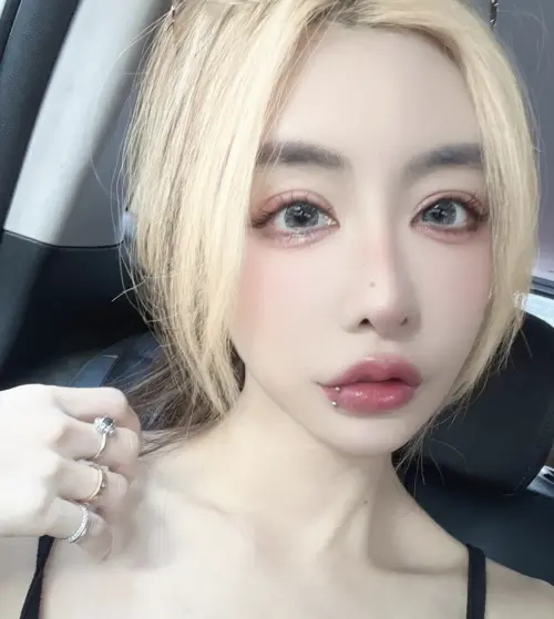 ▲雪碧呼籲女性當自強，不要依靠婚姻，靠自己才是最有用的。（圖／雪碧IG@sprite0719ss）