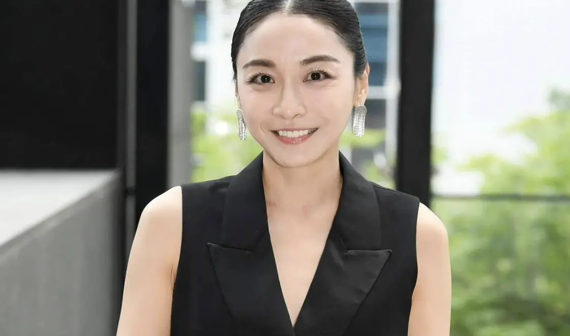 ▲江祖平（如圖）近日在社群開撕三立副總兒子龔益霆，意外曝光2人戀情，龔益霆今（4）日晚間透過IG坦承2人交往近一年，但因觀念不合已在8月底分手。他否認江祖平在Threads的性侵指控，強調已對家人造成困擾，並呼籲對方撤文，否則將走法律途徑。（圖／翻攝自臉書江祖平Fans World）