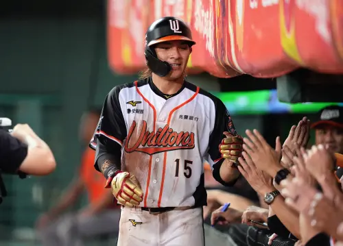 中職／伍祐城致命暴投、胡金龍代打建功！統一5：3退台鋼奪6連勝
