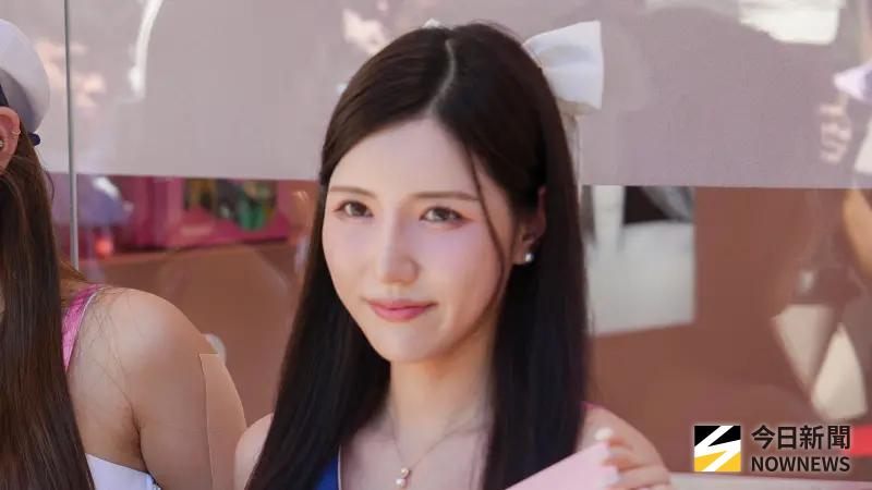 ▲富邦悍將韓籍女神南珉貞生日將至，粉絲準備全台應援廣告，她今（5）日出席活動時透露已經親自去現場看，直呼感動，她也自曝是Super Junior鐵粉，卻沒買到大巨蛋門票，還向媒體鏡頭喊話求助，展現可愛一面。（圖／記者張一笙攝）