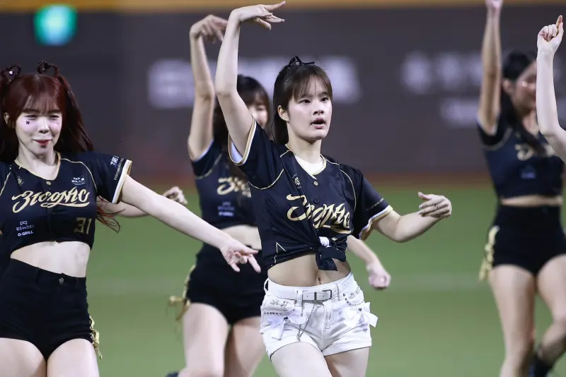 ▲林智勝女兒林禹融目前是舞團成員，面對鏡頭毫不畏懼。（圖／記者葉政勳攝 ,2025.09.05）