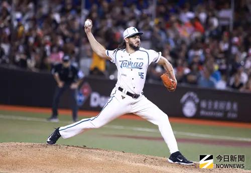 ▲台鋼雄鷹先發投手那瑪夏今日將碰上味全龍，尋求本季首勝。（圖／記者葉政勳攝 ,2025.09.05）