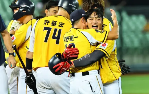 中職／王政順延長賽敲「再見內滾」！中信兄弟2：1斷統一獅6連勝
