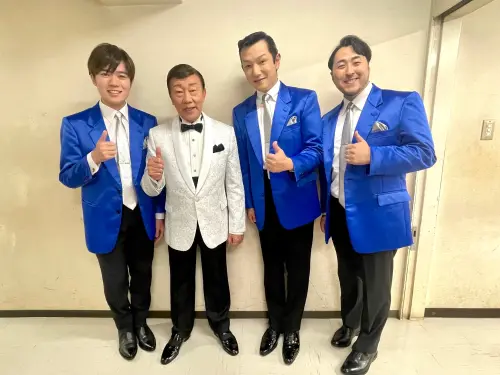 ▲橋幸夫（左2）日前離世，享壽82歲。（圖／翻攝自X）