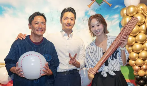 ▲江宏恩（左起）、台北市長蔣萬安和夏語心一同參與東園少棒奪冠的慶功宴。（美福、台北市政府提供）