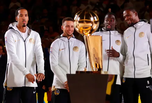 ▲金州勇士超級球星柯瑞柯瑞（Stephen Curry）和「KD」杜蘭特（Kevin Durant）曾攜手奪下兩冠。（圖／美聯社／達志影像）