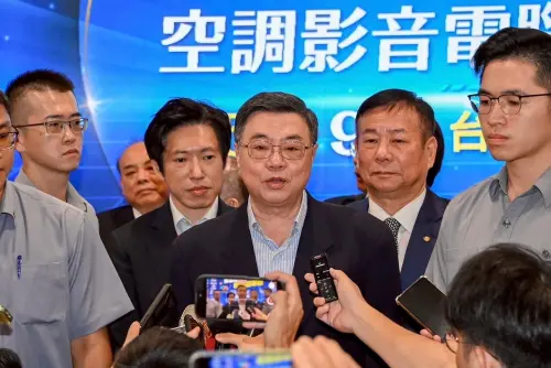 最快何時收到普發1萬？卓榮泰給答案　曝增加10億納永居外籍人士
