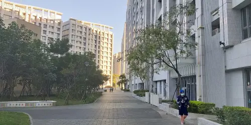 ▲2025第一波釋出的婚育宅，過半都在新北市。圖為林口世大運社宅。（圖／Google評價）