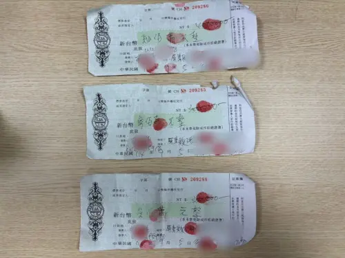 ▲討債集團持刀強押並毆打被害人蔡男，逼迫其簽下新臺幣1,000萬元本票。（圖／潮州警方提供）