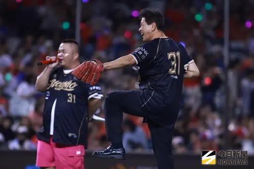 ▲「假日飛刀手」陳義信受邀替林智勝引退賽開球。（圖／記者葉政勳攝，2025.09.06）
