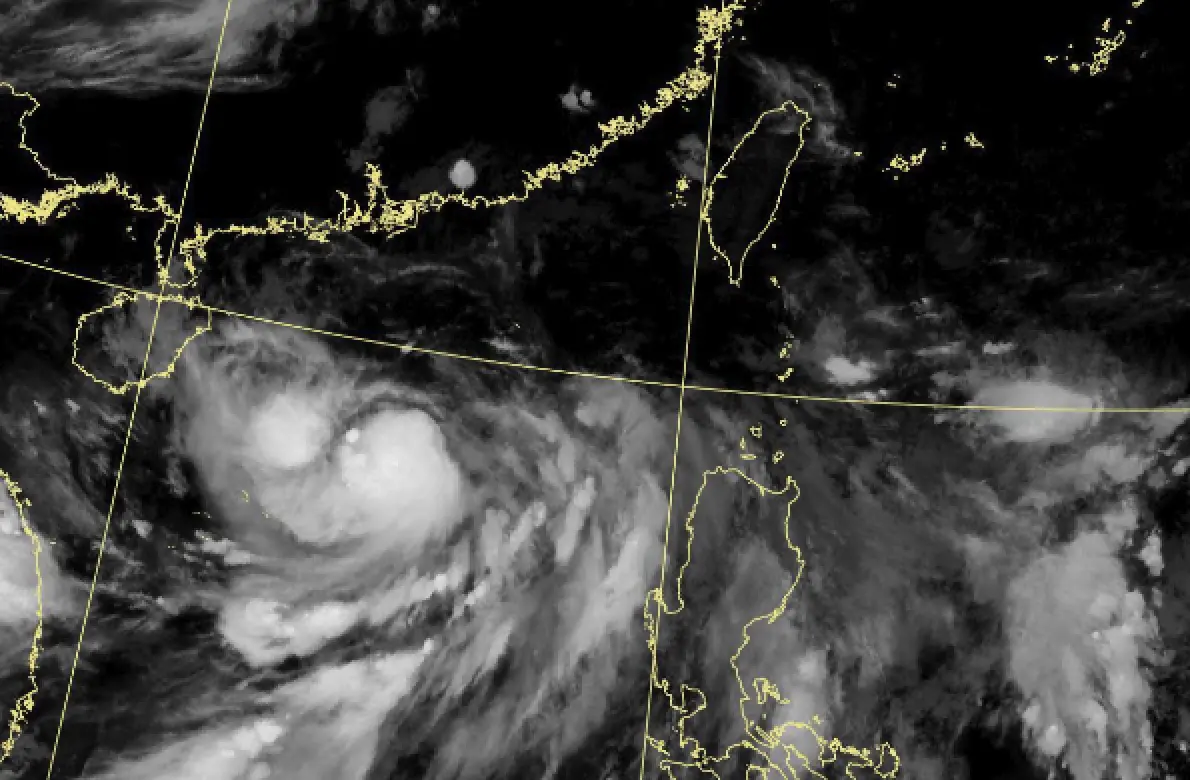 ▲位在南海的熱帶性低氣壓TD19，今（6）日晚間已正式增強為今年第16號颱風「塔巴」（Tapah）。（圖／中央氣象署cwa.gov.tw）