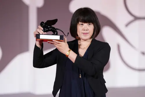 ▲台灣導演陳芯宜繼3年前在威尼斯影展沉浸式單元獲獎後，再次以VR新作《雲在兩千米》得到威尼斯影展沉浸式單元大奬的榮耀，為台爭光。（圖／美聯社／達志影像）