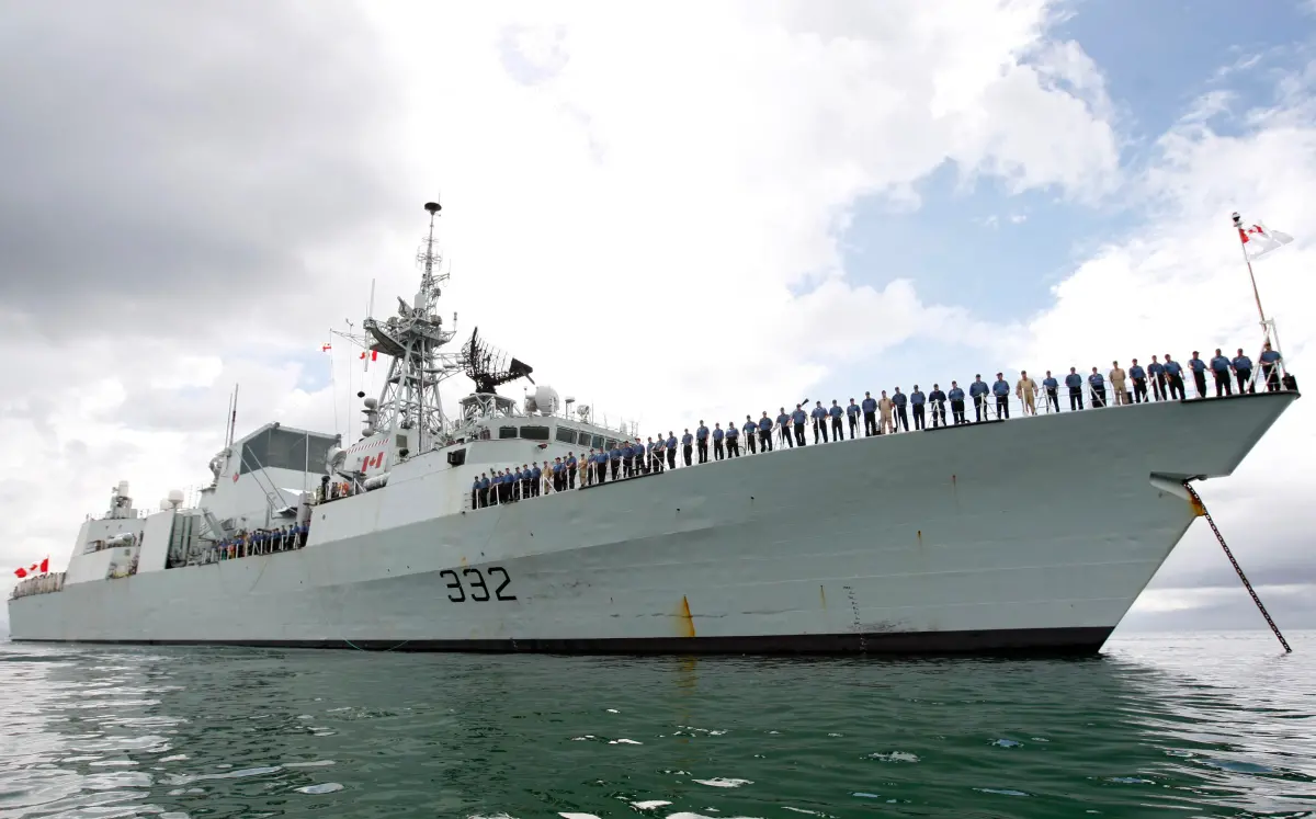▲加拿大海軍巡防艦「魁北克市號」和澳洲飛彈驅逐艦「布里斯本號」9月6日通過台灣海峽。圖為加拿大海軍巡防艦「魁北克市號」資料照。（圖／路透社／達志影像）