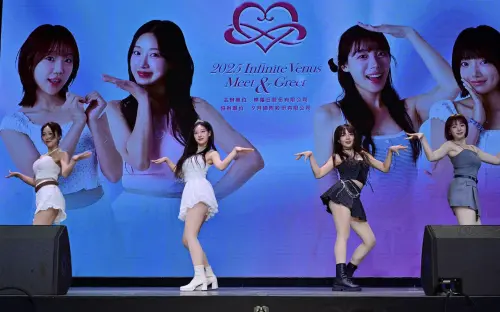 ▲韓籍啦啦隊女神李多慧將在台拍恐怖電影，對此河智媛（右2）今（6）日於粉絲見面會上受訪，透露自己喜愛看恐怖片。另外，李珠熙（左1）及朴昭映（右1）也鬆口未來有意進軍台灣應援，引爆全場粉絲歡呼。（圖／樂曜日提供）