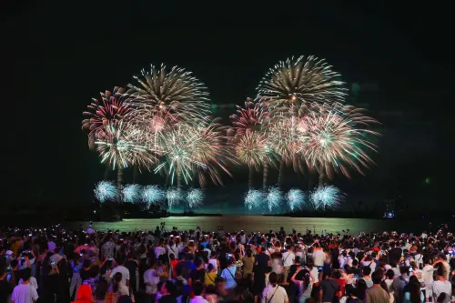 ▲「將軍吼」一連兩天登場，圖為6日煙火施放狀況。（圖／台南市政府提供）