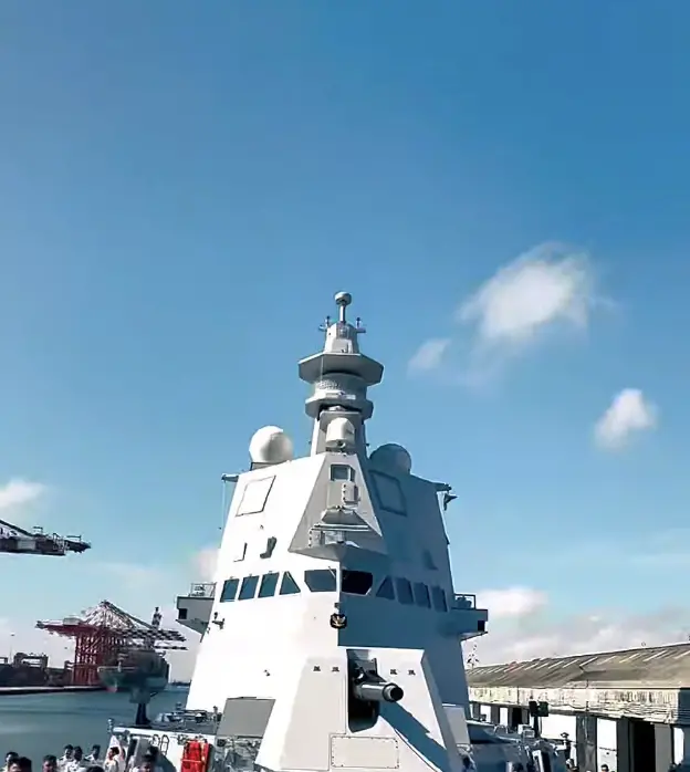    ▲「布拉維賈亞」號（KRI Brawijaya-320）是印尼海軍現代化核心。（圖／翻攝自臉書）  