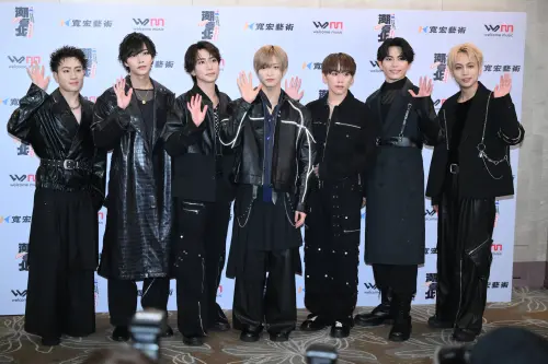 ▲IMP.首登台喊話要超越瀧澤秀明！曝社長超男子氣慨建議：全力以赴。左起：椿泰我、松井奏、鈴木大河、佐藤新、基俊介、影山拓也、橫原悠毅。（圖／記者林柏年攝）