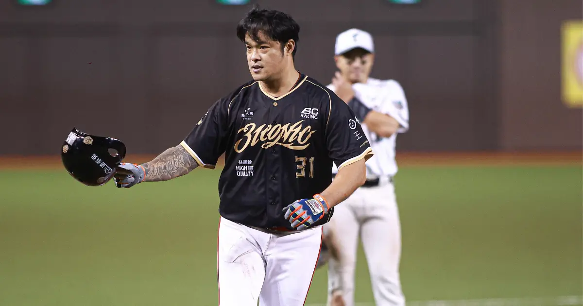 ▲林智勝在引退賽第三天第四個打席敲出左外野方向陽春全壘打。（圖／記者葉政勳攝 ,2025.09.07）