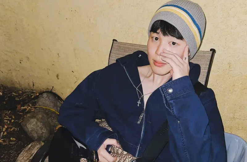 ▲JIMIN（如圖）與宋多恩緋聞傳了多年，但都沒有認愛，直到日前宋多恩PO出在公寓電梯等JIMIN的影片，才逼得JIMIN透過公司回應，並曝光兩人的分手時間點。（圖／JIMIN IG@j.m）