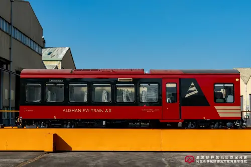▲「森里號」客車側面。（圖／翻攝自農業部官網）